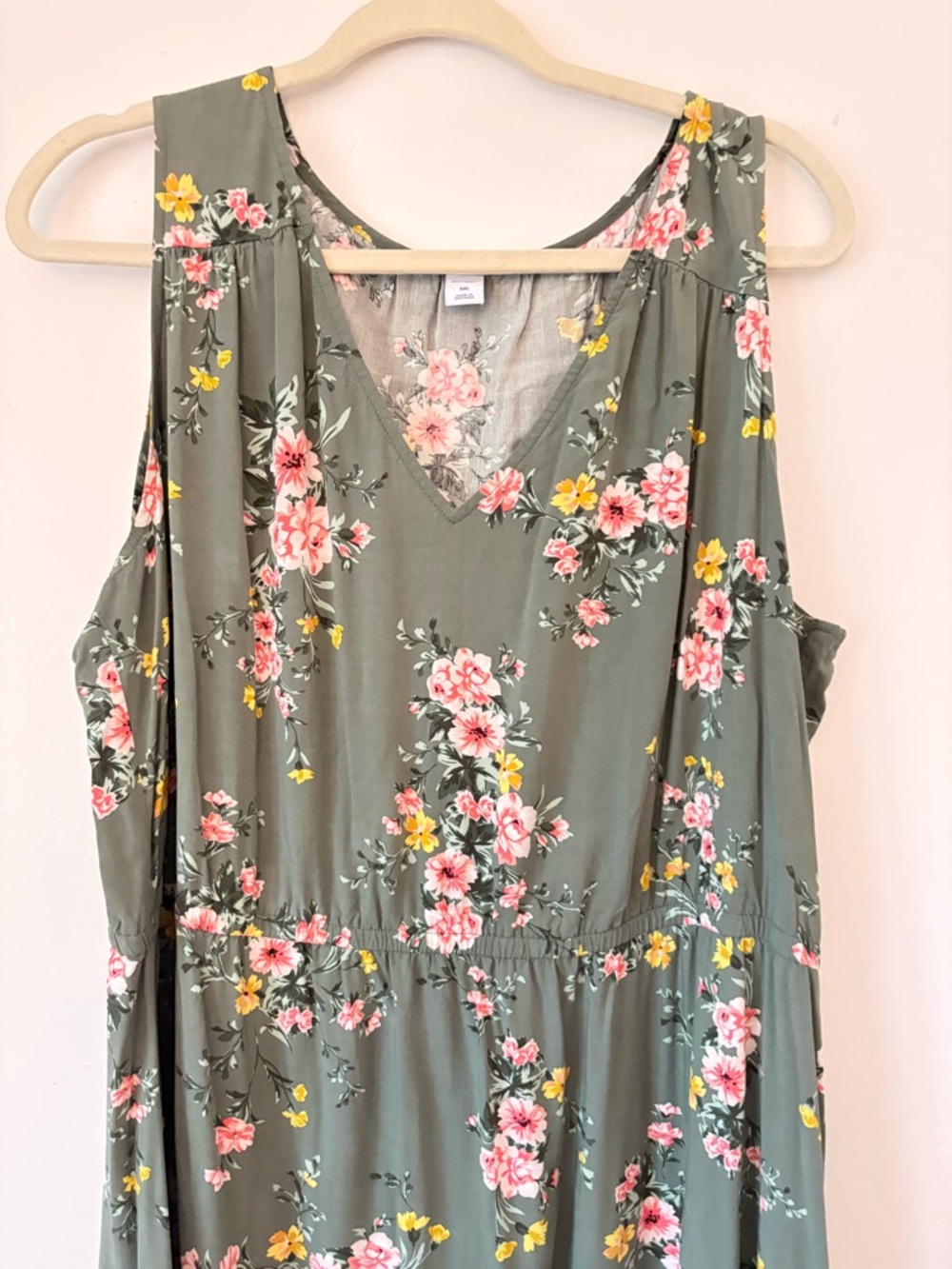 Old Navy Olive Green Floral V-Neck Midi Dress - Picture 2 of 4